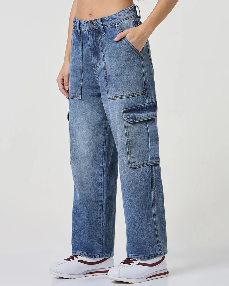 بيواكوف Women's Blue Washed Straight Fit Cargo Jeans